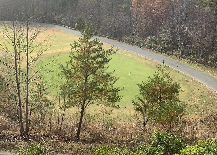 Condo With Stunning Mountain And 6Th Green Views Near Harrahs Cherokee Bryson City