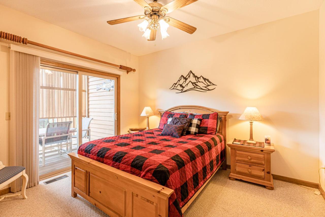 With Stunning Mountain And 6th Views Near Harrahs Cherokee Bryson Holiday home Whittier